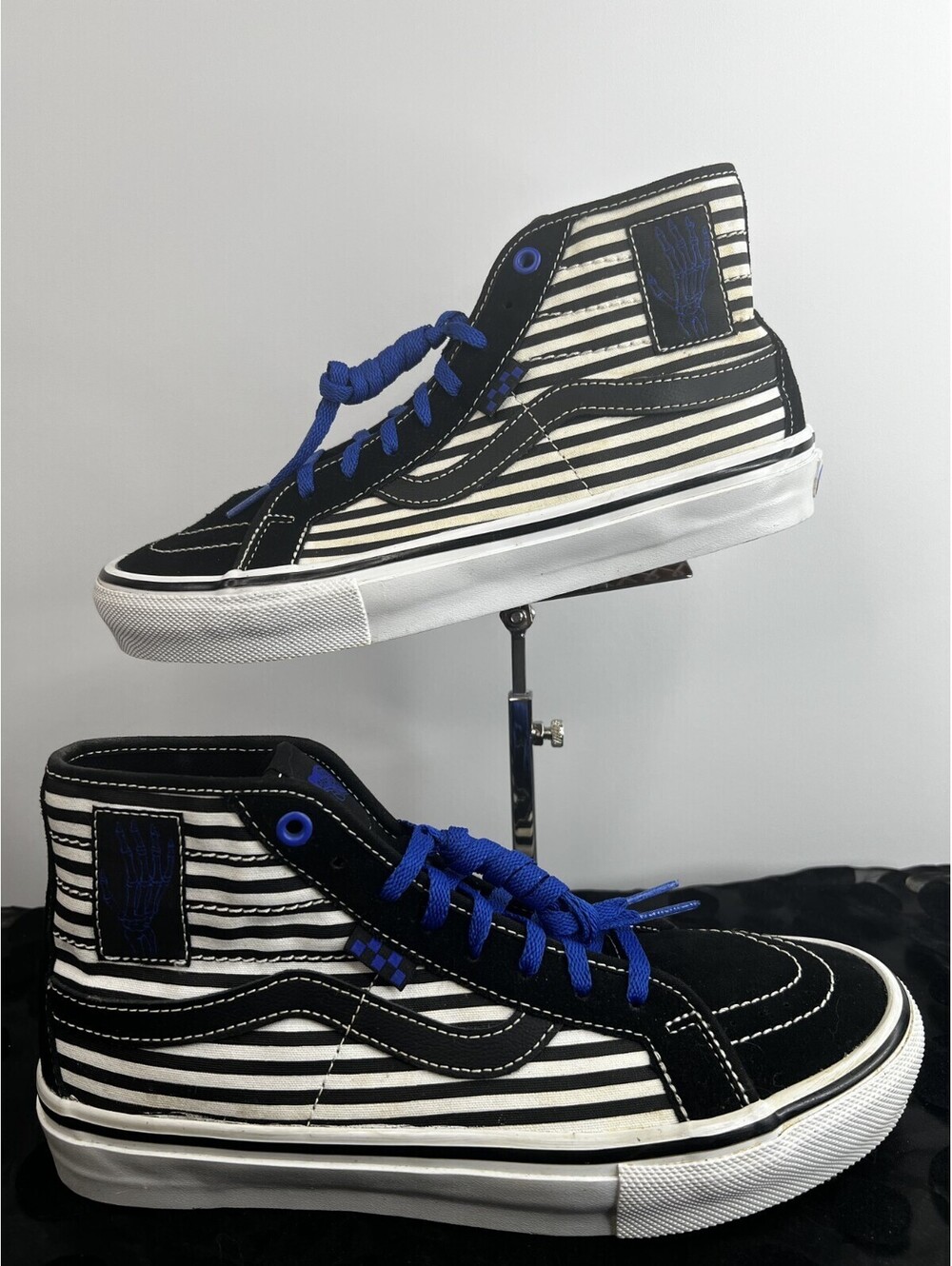Vans Sk8-Hi Pro Skeleton Hand Striped Black White Blue PopCush Men's Size 9